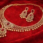 Royal Ruby-Tone Stone Necklace Set with Pearl Drops